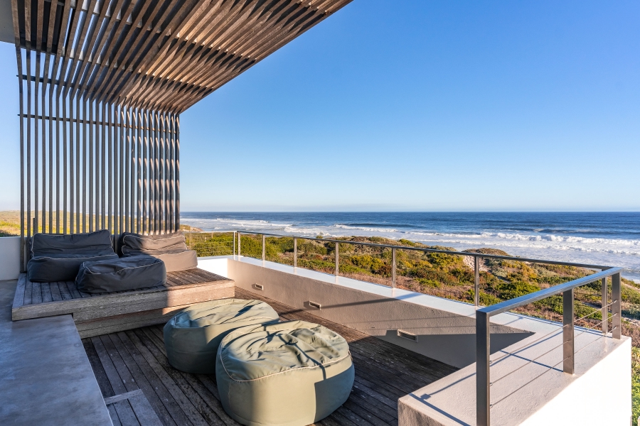 6 Bedroom Property for Sale in Yzerfontein Western Cape